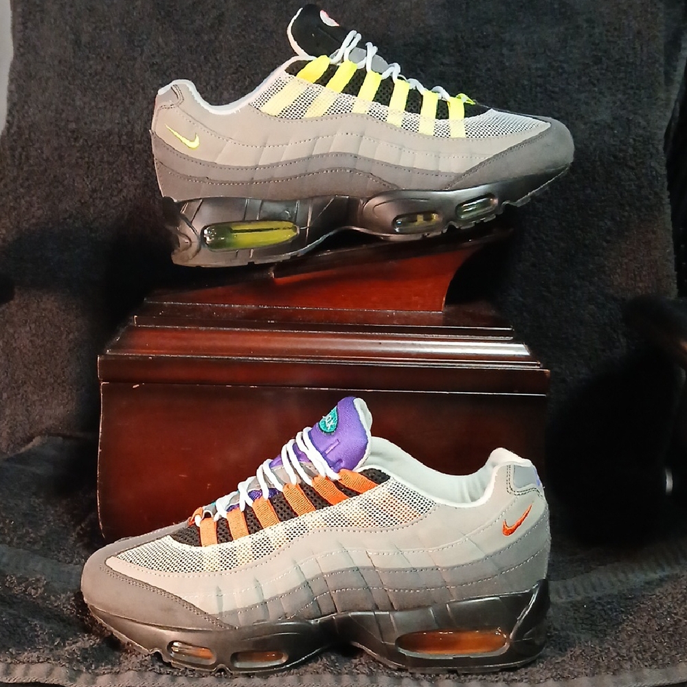 Nike Air Max 95 Gray Yellow Orange Athletic Shoes